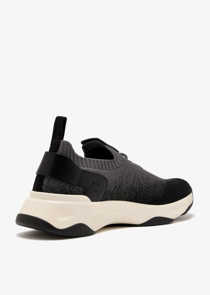 s6011-023-gradientgreyblack_6.jpg?ts=20260112104731