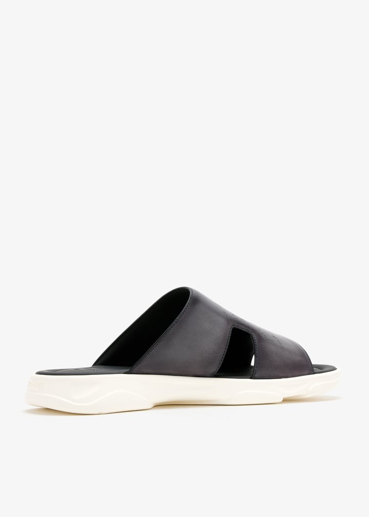 s6261-002-mysteriousgrey_6.jpg?ts=20260318031318