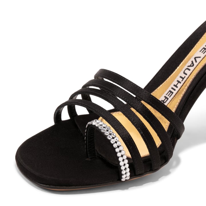 salmatho100cryf-stnblk_3.jpg?ts=20220505184601