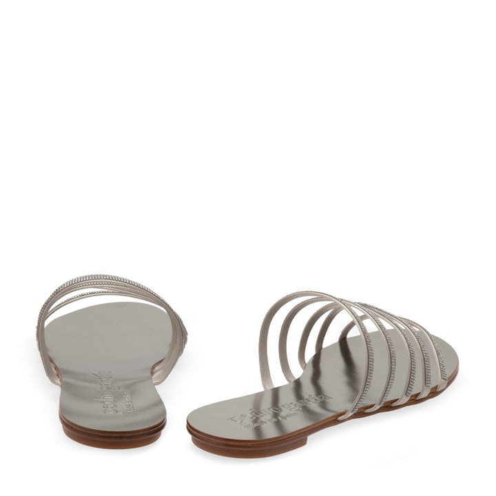 sarah-moncom_3.jpg?ts=20230522083513