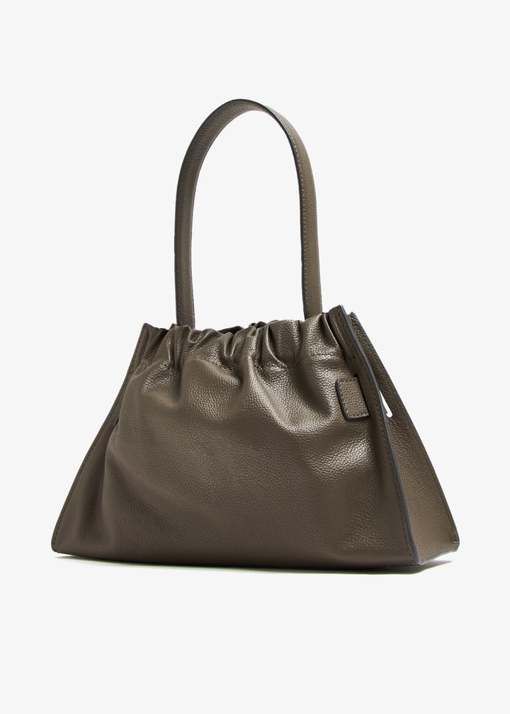 scrunchysatchel2core-hojich_6.jpg?ts=20240605045524