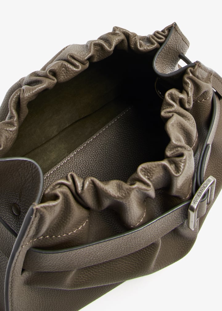 scrunchysatchel2core-hojich_7.jpg?ts=20240605045524