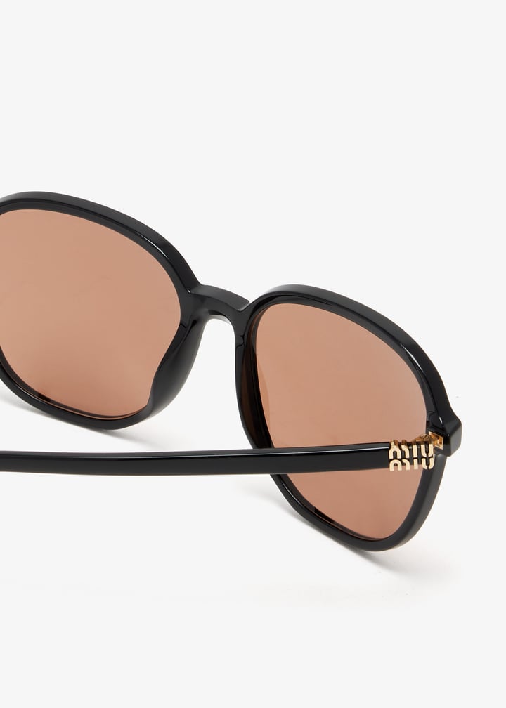 smub01058e16kfe90qc_5.jpg?ts=20260309050944