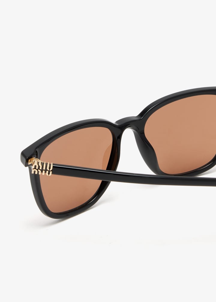 smub03053e16kfe90qc_5.jpg?ts=20260309050955