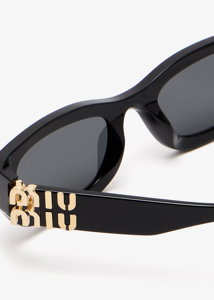 smub04053e16kfe08zc_5.jpg?ts=20251015172641