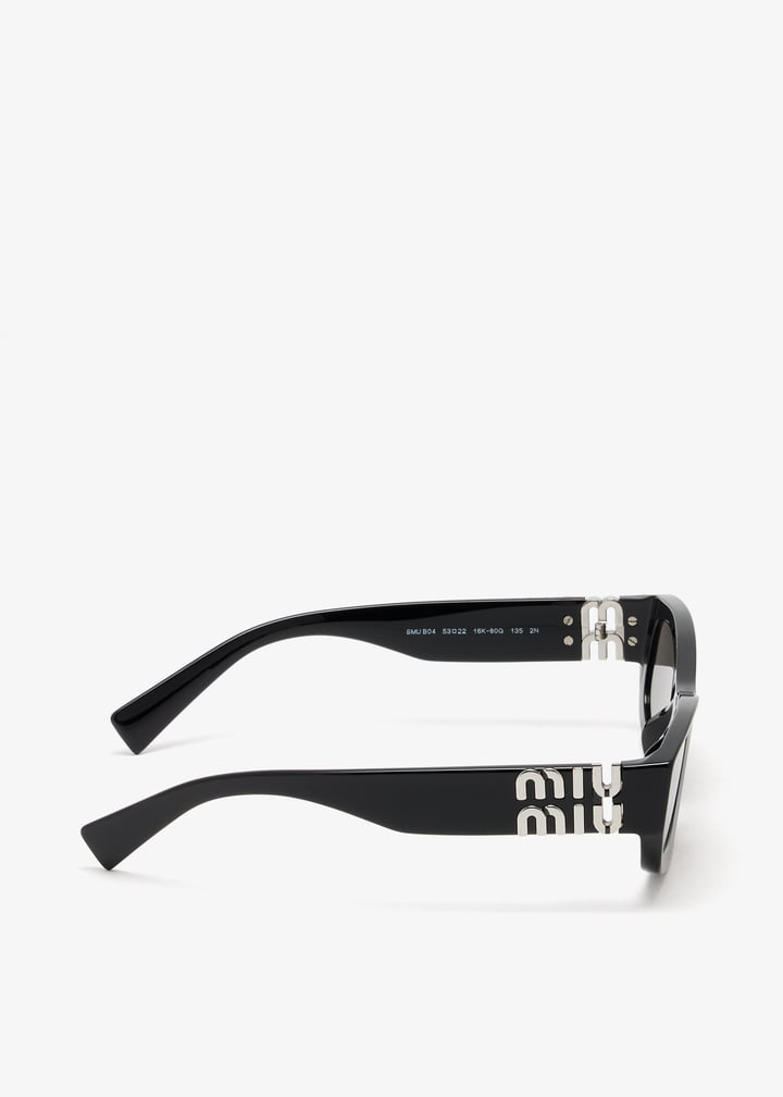 smub04053e16kfe80qc_6.jpg?ts=20260309050958