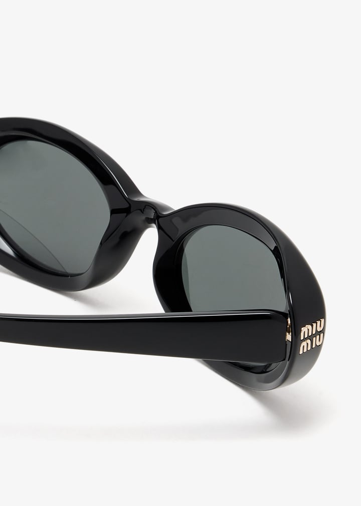 smub09052e16kfe08zc_5.jpg?ts=20260309051004