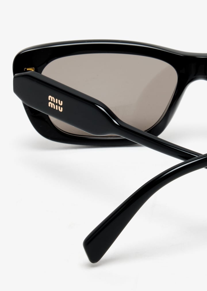 smub12056e16kfe80qc_5.jpg?ts=20260414113056