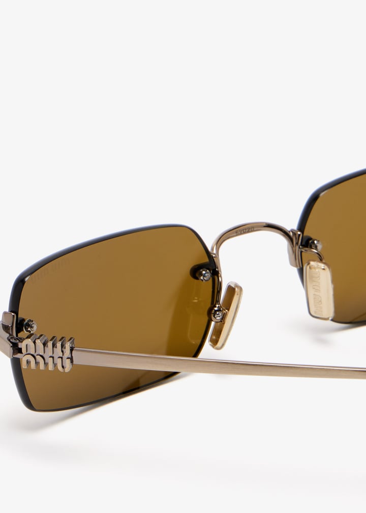 smub50052e26cfe09zc_5.jpg?ts=20251015172648