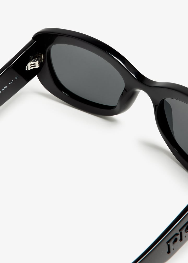 小物 PRADA Logo round sunglasses Prada Prada logo sunglasses for