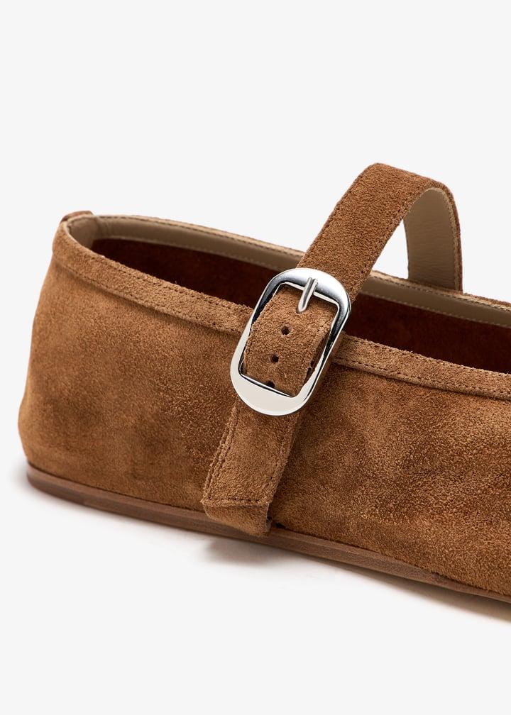 ste-sue-cog_5.jpg?ts=20250311034544