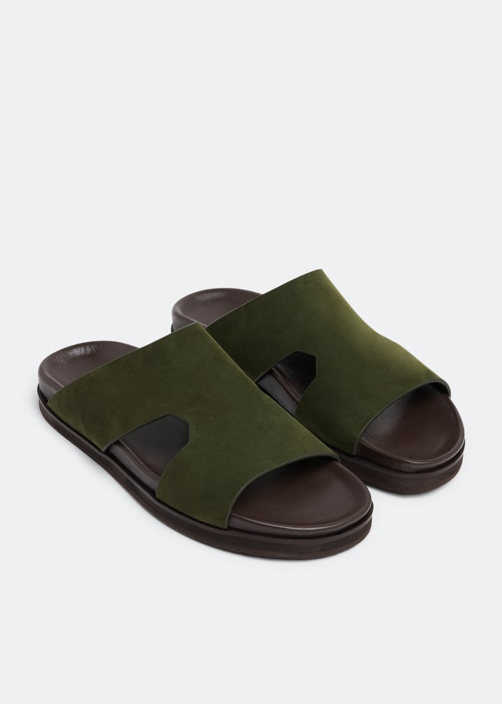 sue1508amano-army_4.jpg?ts=20230322031623