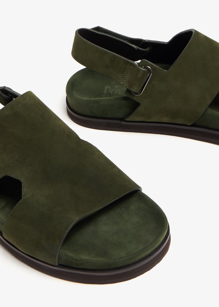 sue1509amsss-army_3.jpg?ts=20240202030521