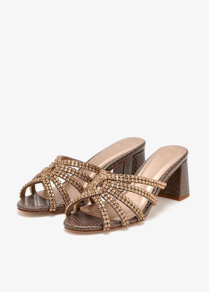 svana-brown_7.jpg?ts=20260129094048