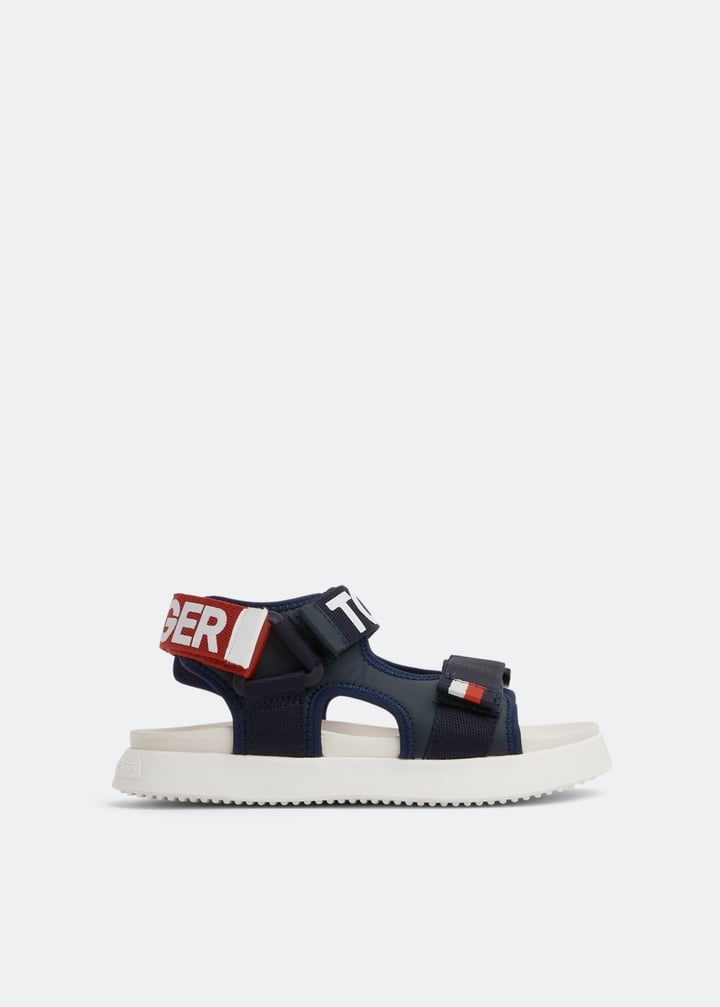 t3b2322570208800-blue_1.jpg?ts=20220504185832