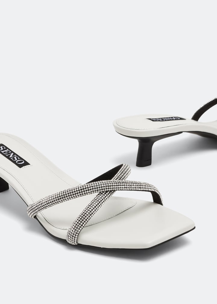 tatianai-yc1_3.jpg?ts=20230125030508