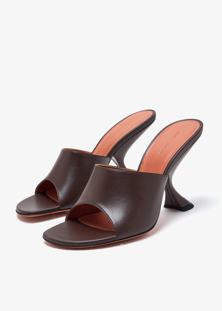 サンダル・ミュール AMINA MUADDI Women Sandals TAYLOR SLIPPER 90 NAPPA BLACK Taylor Slipper 90 Sand Crackle Nappa