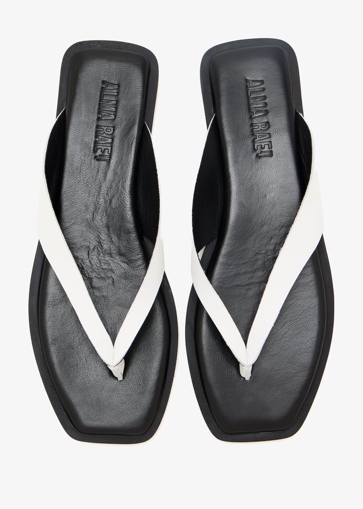 thalia-whtblk_7.jpg?ts=20260409133834