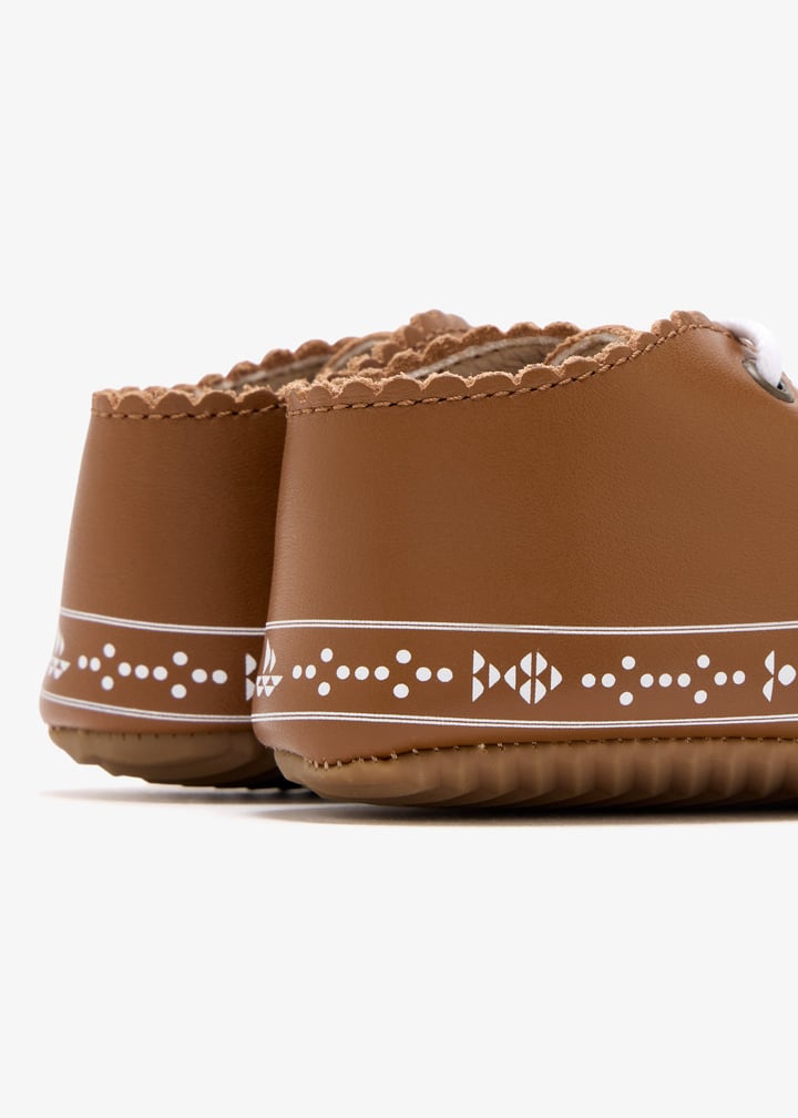 tinyteniesshoe-tawny_5.jpg?ts=20251030113116