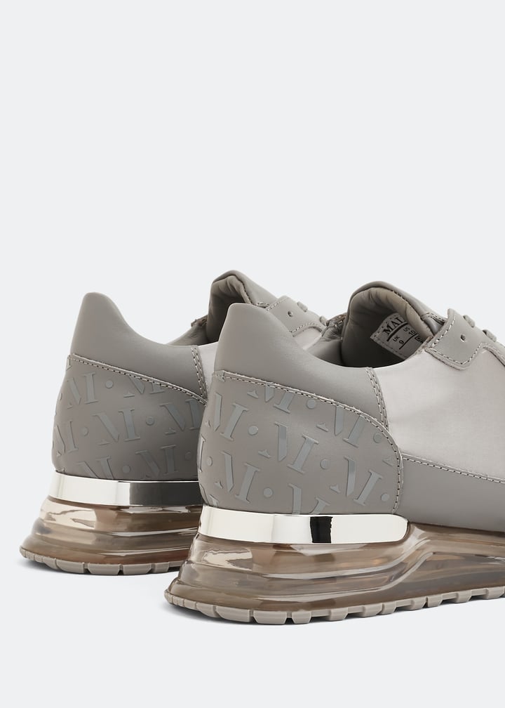 tr2050stngry-satgre_2.jpg?ts=20220913030514