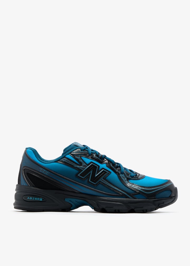 New Balance 740 sneakers for Men - Blue in USA | Level Shoes