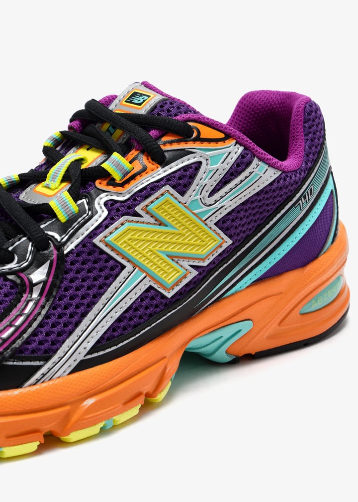 (新品)new balance 740 26.5 タグ付き 紫/青/黄/オレンジ New Balance 740 sneakers for ADULT-UNISEX, Men, Women