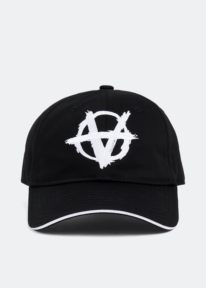 VETEMENTS anarchy キャップ VETEMENTS Anarchy logo cap for Men - Black in UAE | Level Shoes
