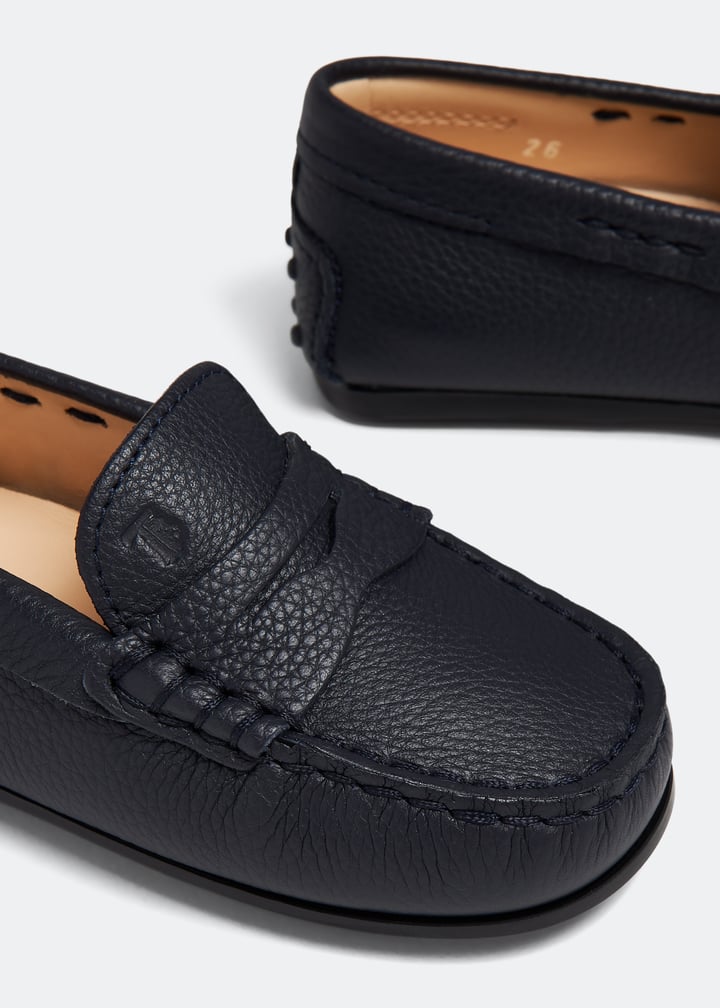 uxt0lr000105j1-u824_3.jpg?ts=20230913030515