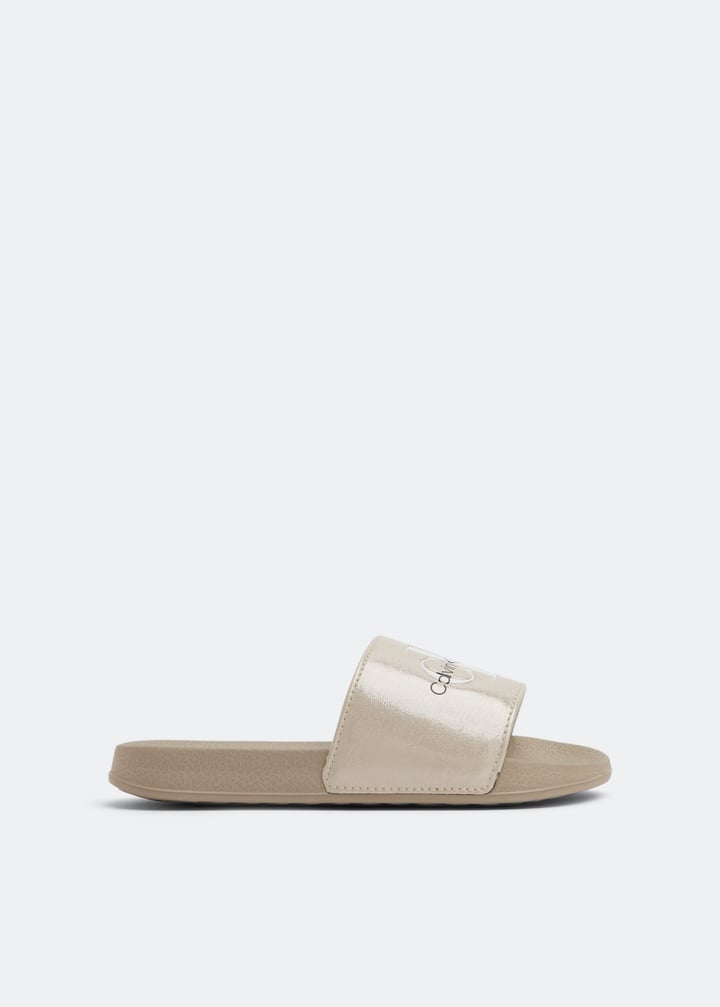 v3a0-80223-1366-500_1.jpg?ts=20220504190034