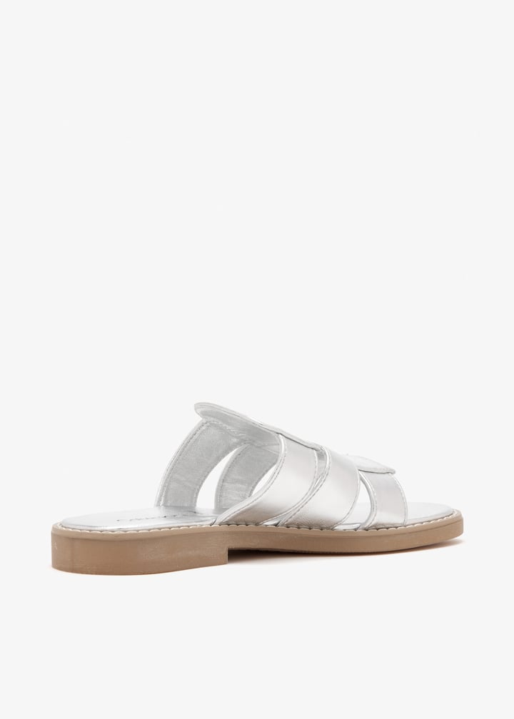 v4a2-83352-0504-904_6.jpg?ts=20251115040417