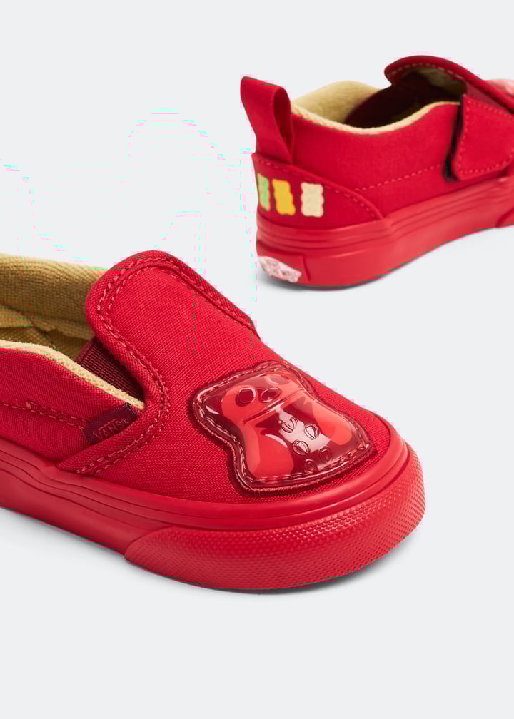 va9r8-red_3.jpg?ts=20230411224012