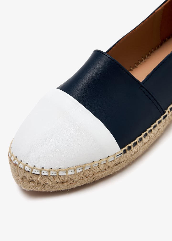 valeria-nvywht_5.jpg?ts=20250529031222