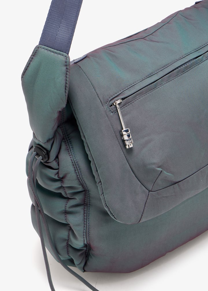 vflow-merc_5.jpg?ts=20251022034338