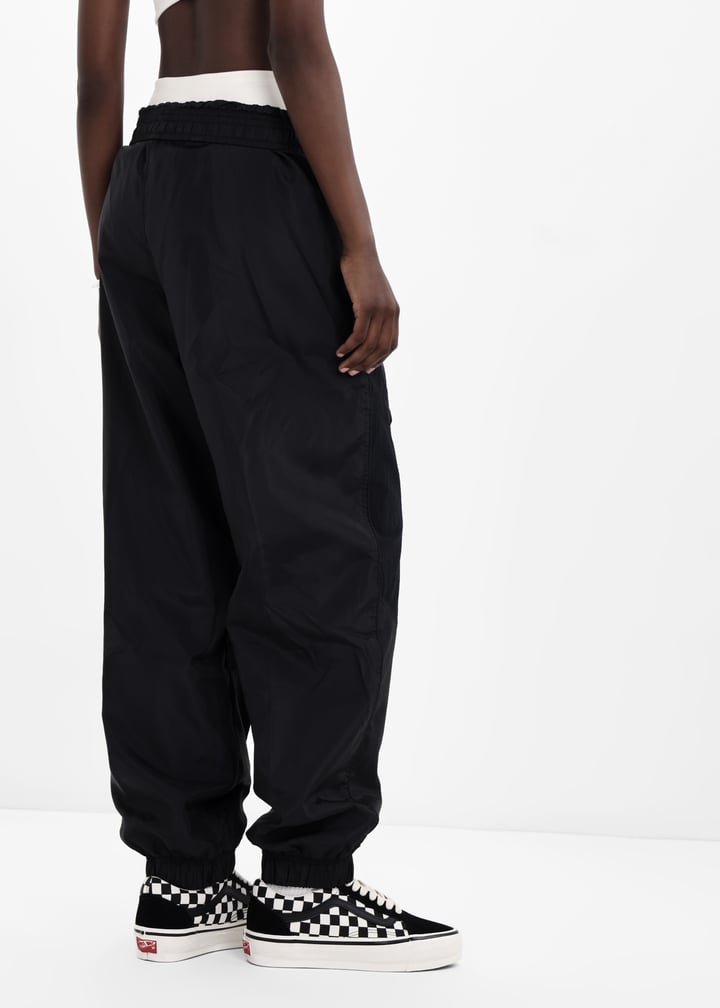 vn000d56-bzw_3.jpg?ts=20250330031016