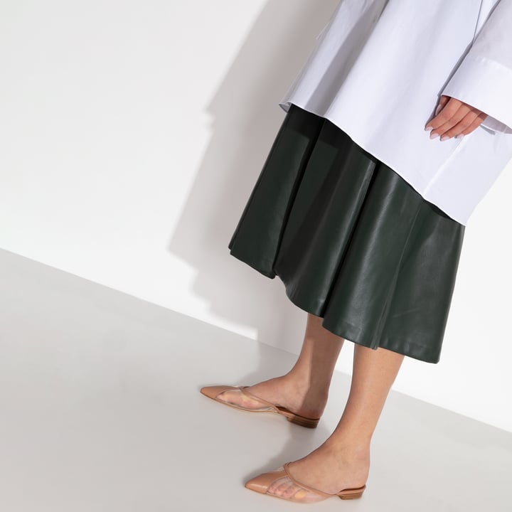 vona1-nude_4.jpg?ts=20220505184729