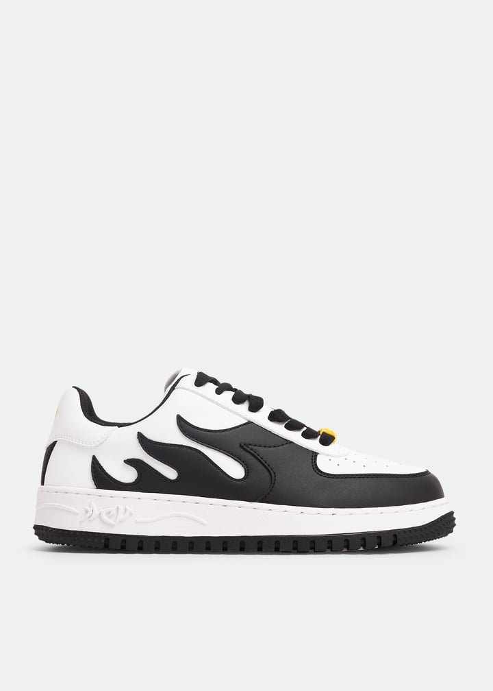 w23ssu91020006-whtblk_1.jpg?ts=20230406032019