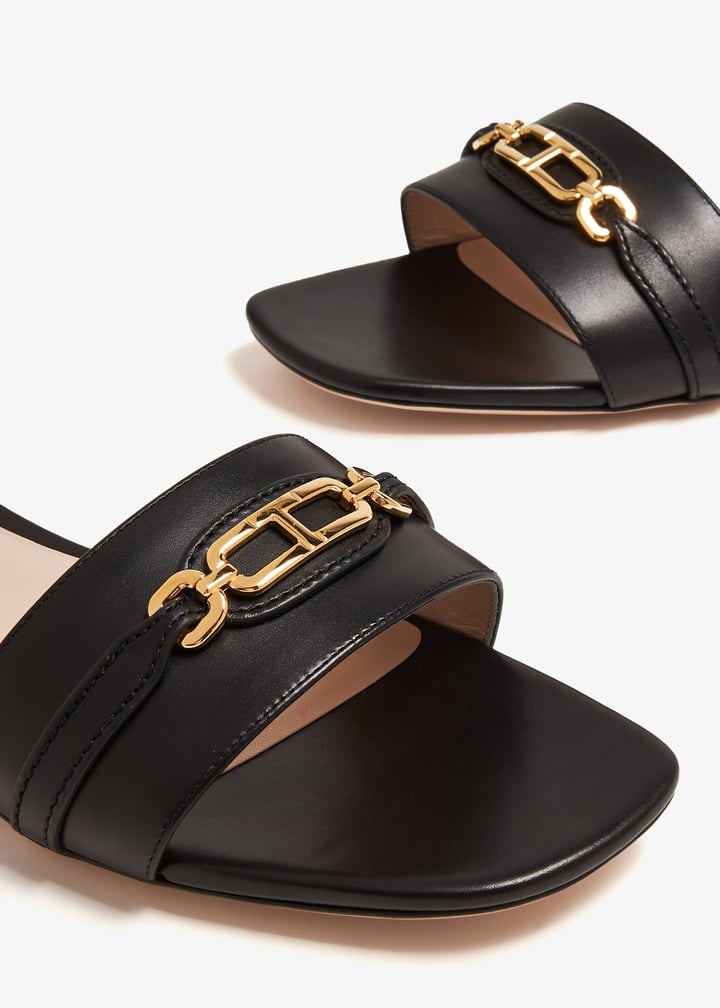 サンダル・ミュール TOM FORD SANDAL (W3387LCL002G 1N001) Tom Ford Logo slide sandals for Women - Black in Qatar