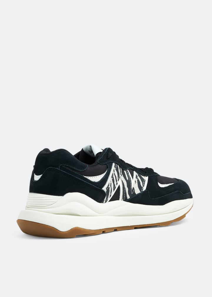 New Balance 5740 sneakers for Women - Black in UAE | Level Shoes