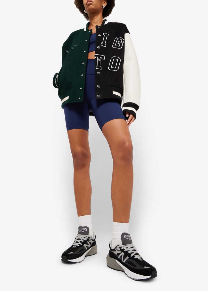 w990bk6-001_2.jpg?ts=20250327143032