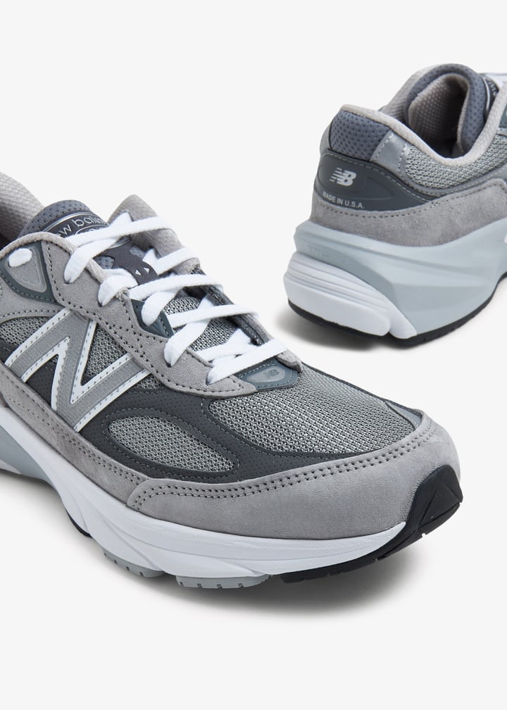 【新品未使用品】New Balance Women's 990V6 Gray New Balance Made in USA 990v6 sneakers for Women - Grey in