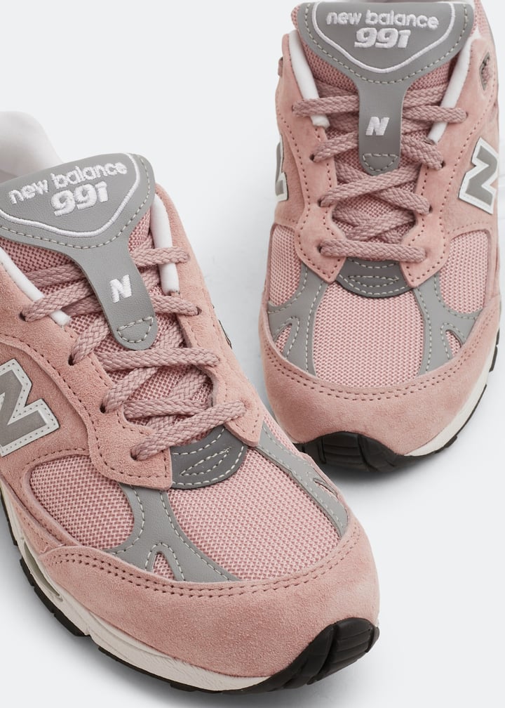 New Balance 991 sneakers for Women - Pink in UAE | Level Shoes