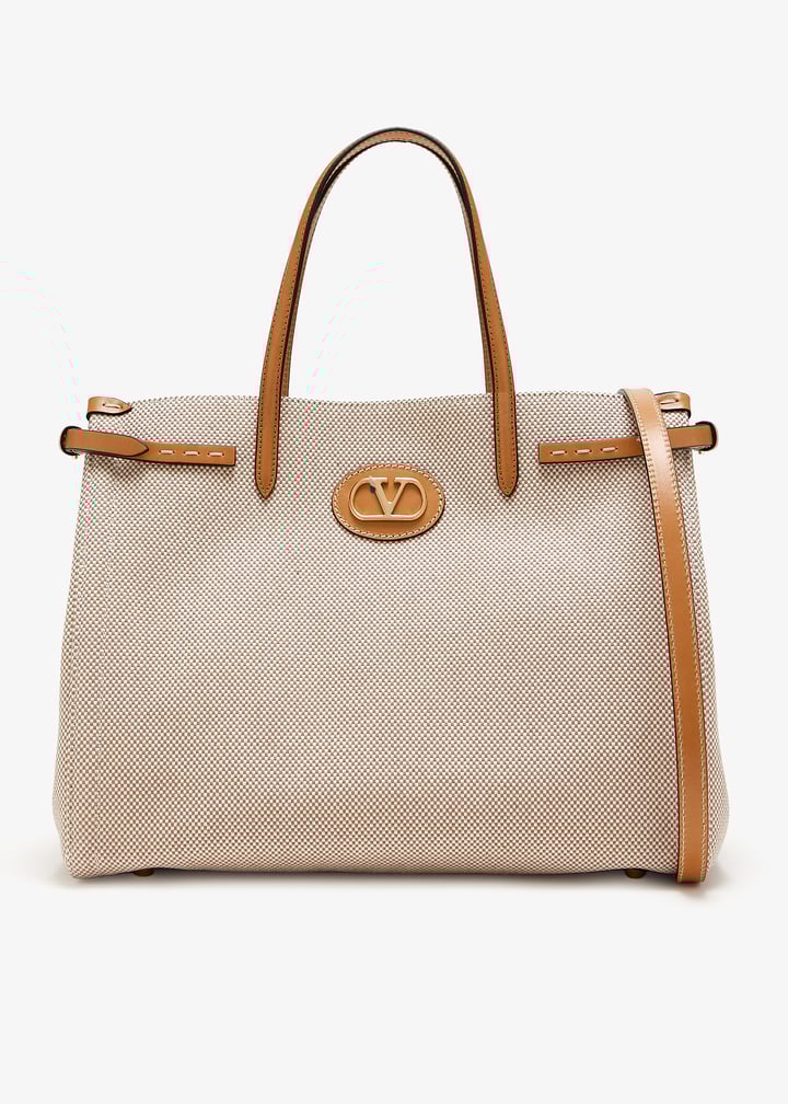 トートバッグ VALENTINO GARAVANI 'Antibes' big shopping bag Beige Valentino Garavani Antibes tote bag for Women - Beige in UAE
