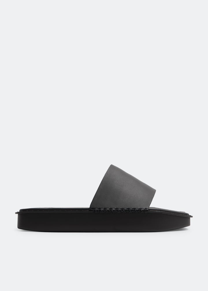 adidas Y-3 Water slides for Women - Black in UAE | Level Shoes