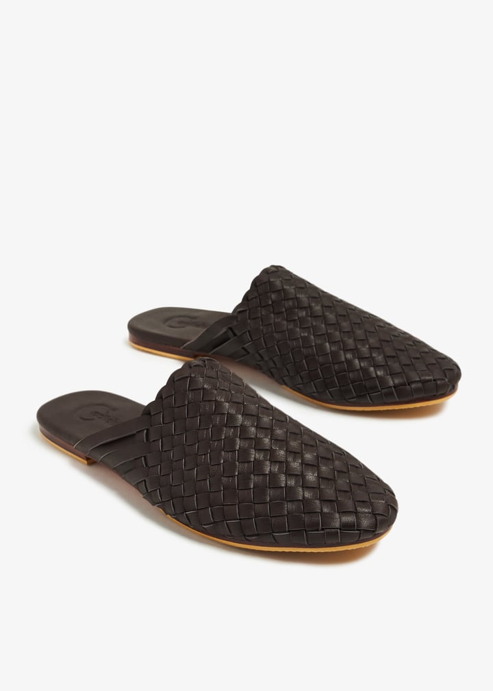 wovenslipperm-drkbrn_5.jpg?ts=20231031032032