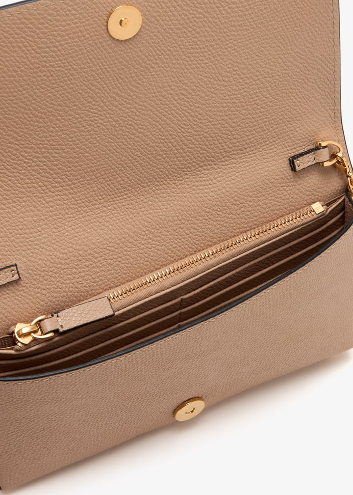 wp0w42snpwrp_7.jpg?ts=20250911033438