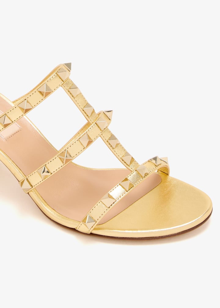 VIP【関税送料無料】希少 VALENTINO GARAVANI ROCKSTUD SANDALS VALENTINO GARAVANI Rockstud 60 leather sandals | NET-A-PORTER