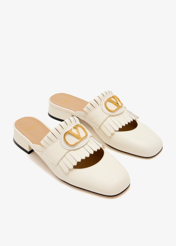バレエシューズ VALENTINO IVORY LEATHER VLOGO SIGNATURE BALLERINAS Valentino Garavani Ivory Leather Vlogo Signature Ballerinas