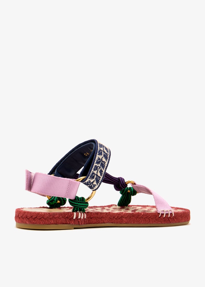 ws0lz5pnb6q8_4.jpg?ts=20250416035039