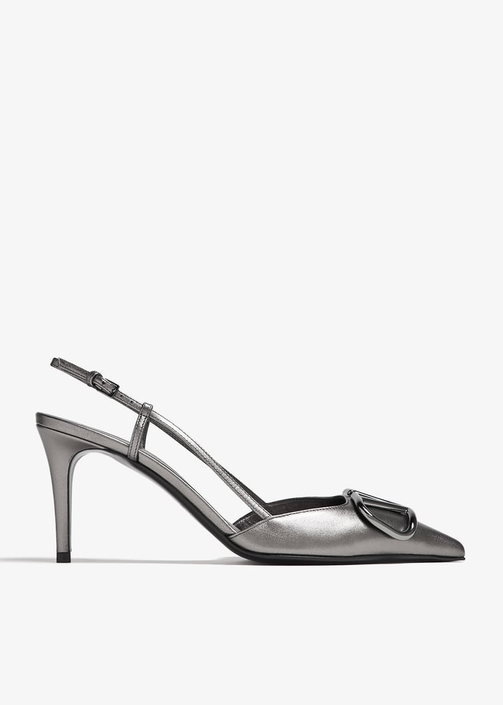 【関税込み】Valentino Garavani 'VLogo Signature' slingback Valentino Garavani VLogo Signature slingback pumps for Women