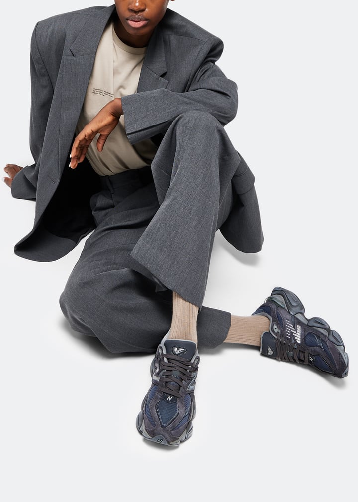 閃 New Balance 9060 sneakers for Women - Grey in UAE | Level Shoes